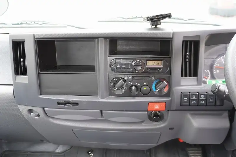 いすゞ エルフ 小型 平ボディ TRG-NJR85A H29の中古トラック画像13