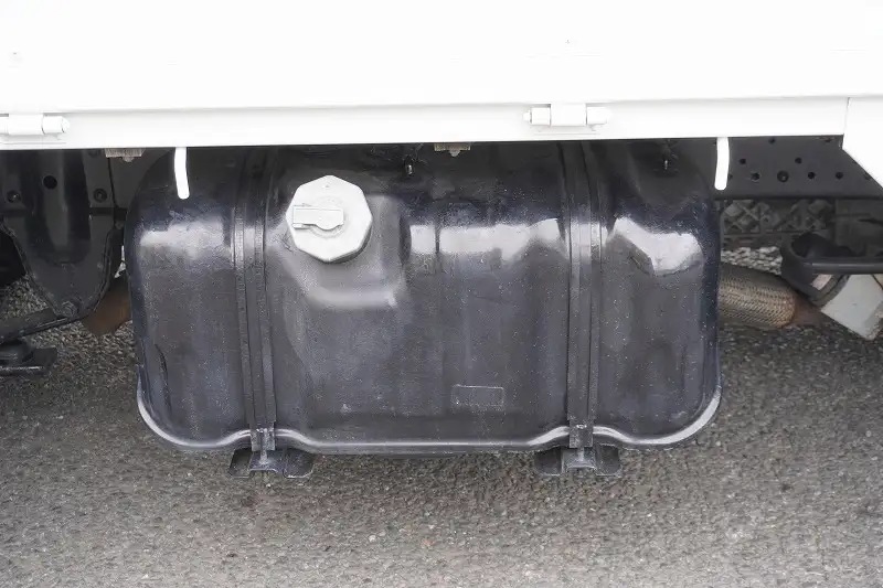 いすゞ エルフ 小型 平ボディ TRG-NJR85A H29の中古トラック画像16