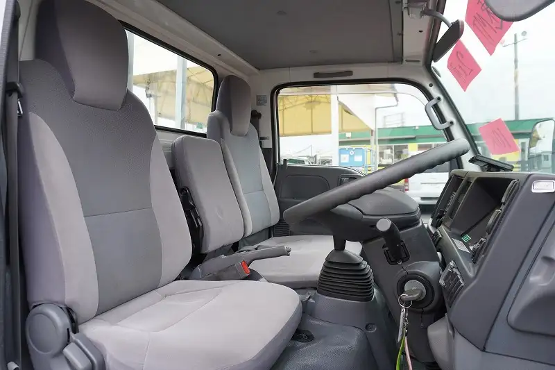 いすゞ エルフ 小型 平ボディ TRG-NJR85A H29の中古トラック画像11