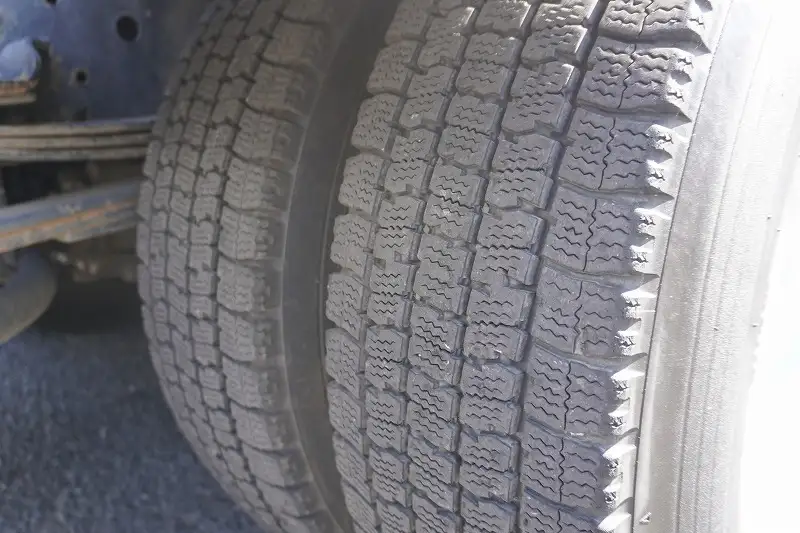 いすゞ エルフ 小型 ダンプ ローダー 強化の中古トラック画像20