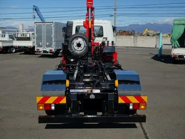 三菱 ファイター 中型/増トン アームロール クレーン付き ツインホイストの中古トラック画像4