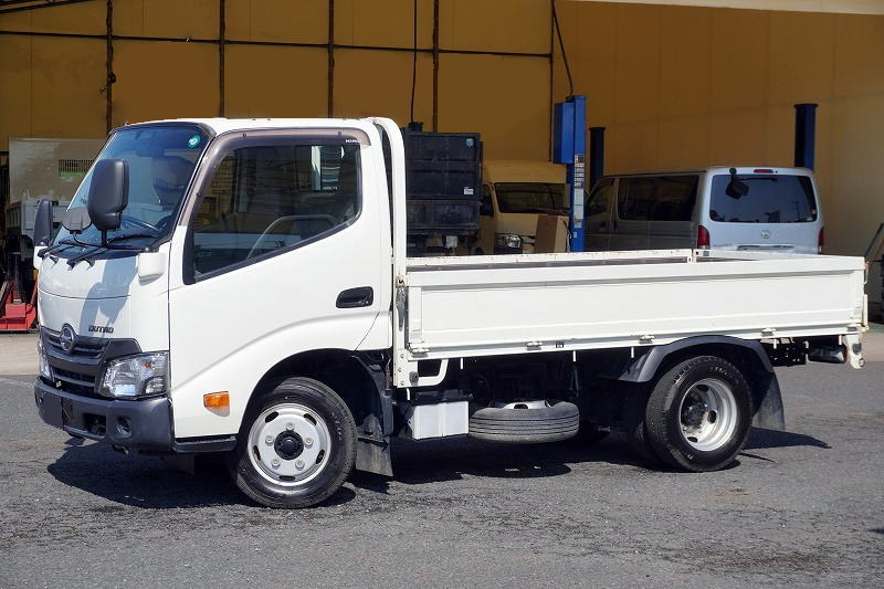 日野 デュトロ 小型 平ボディ TKG-XZU605M H29 の中古トラック【車両No.196862】