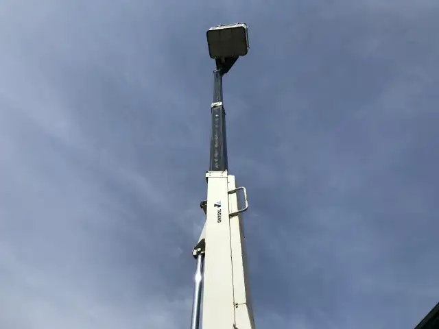 いすゞ エルフ 小型 高所・建柱車 高所作業車 TKG-NKR85ANの中古トラック画像5