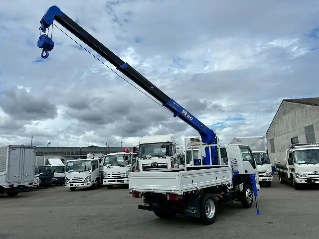 いすゞ エルフ 小型 クレーン付 3段 ラジコンの中古トラック画像5