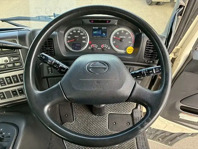 日野 プロフィア 大型 トラクター ハイルーフ 1デフの中古トラック画像13