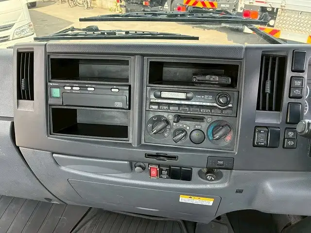 いすゞ フォワード 中型/増トン 平ボディ アルミブロック PKG-FRR90S1の中古トラック画像13