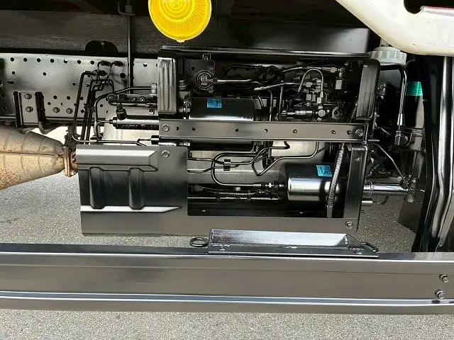 いすゞ フォワード 中型/増トン 平ボディ アルミブロック PKG-FRR90S1の中古トラック画像18