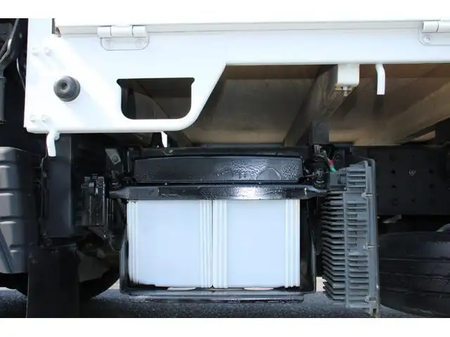 三菱 キャンター 小型 平ボディ  H30の中古トラック画像14