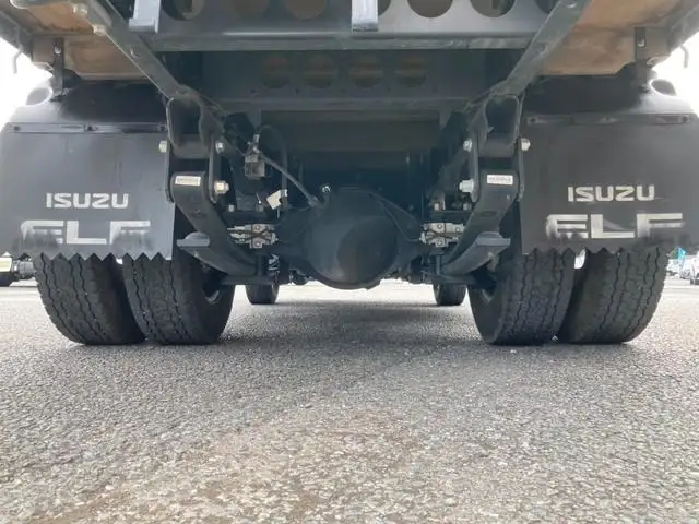 いすゞ エルフ 小型 平ボディ  R2の中古トラック画像18