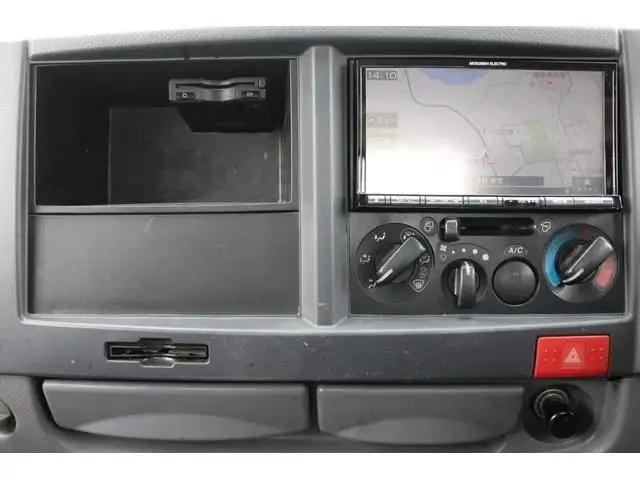 いすゞ エルフ 小型 平ボディ パワーゲート の中古トラック画像12