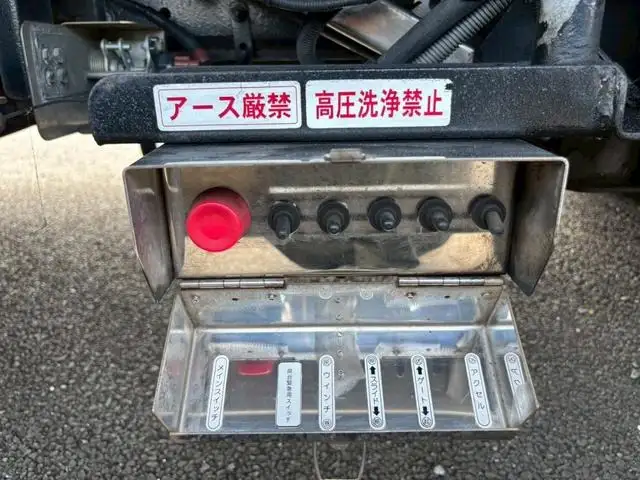 いすゞ ギガ 大型 車両重機運搬 ラジコン ウインチの中古トラック画像16