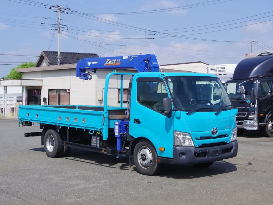 トヨタ ダイナ 小型 クレーン付 床鉄板 4段の中古トラック画像2