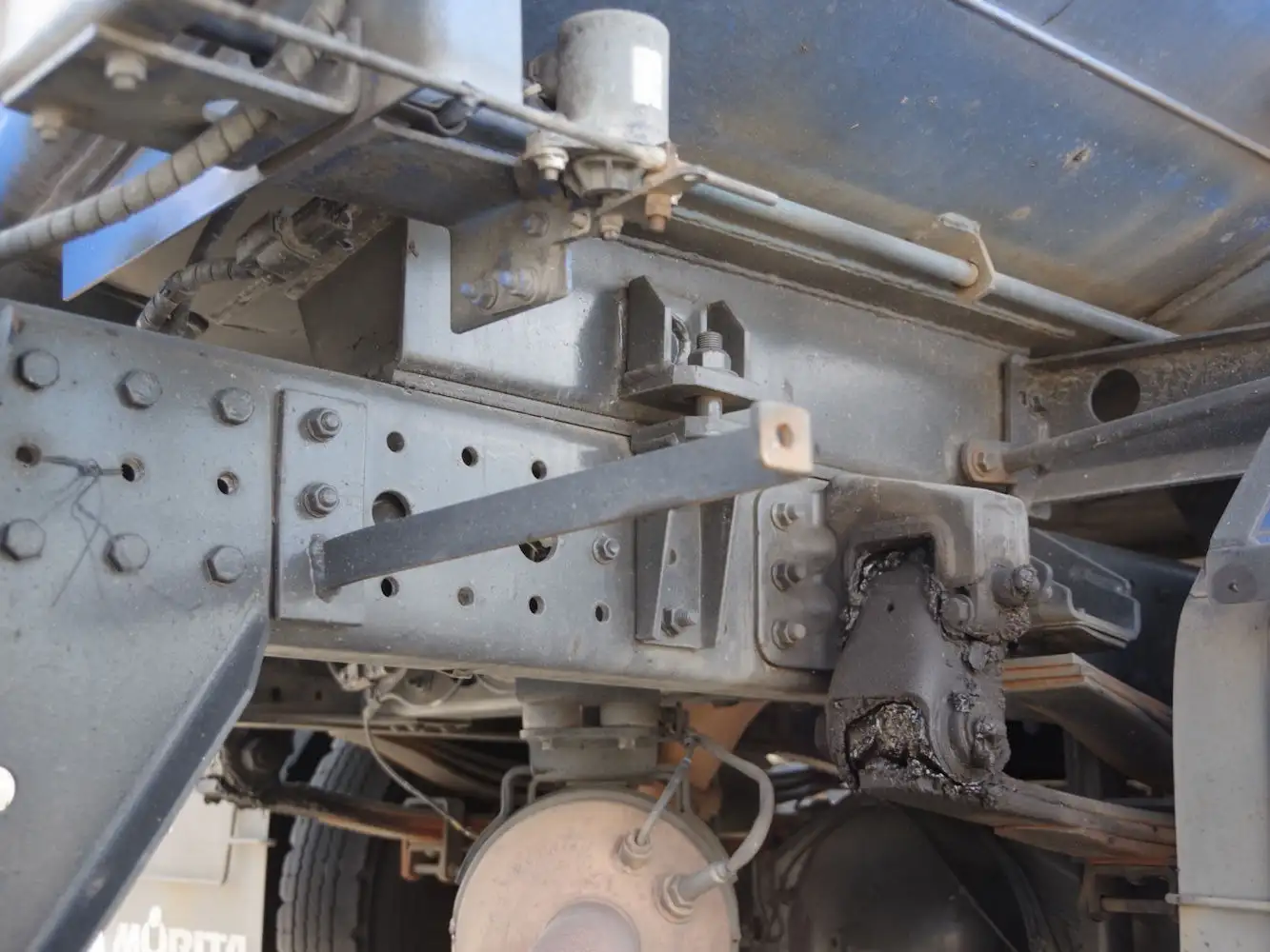三菱 キャンター 小型 タンク車 バキューム TKG-FEB90の中古トラック画像13