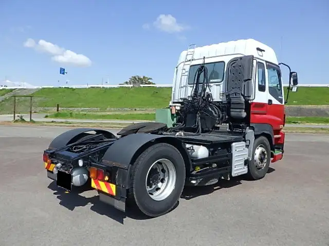 いすゞ ギガ 大型 トラクター ハイルーフ 1デフの中古トラック画像3