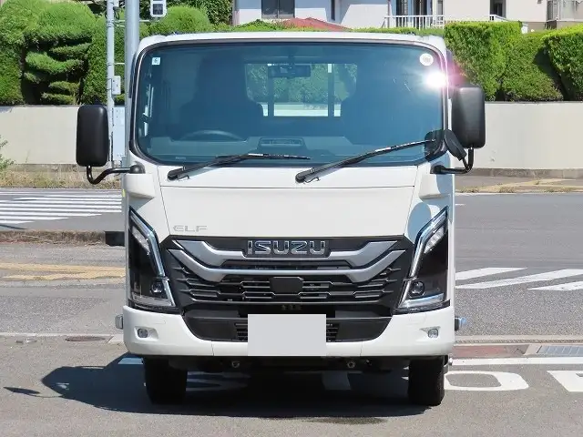 いすゞ エルフ 小型 平ボディ パワーゲート 2RG-NJR88AFの中古トラック画像2