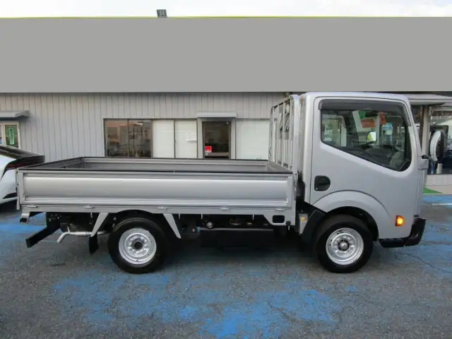 日産 アトラス 小型 平ボディ CBF-SQ1F24 R2の中古トラック画像3