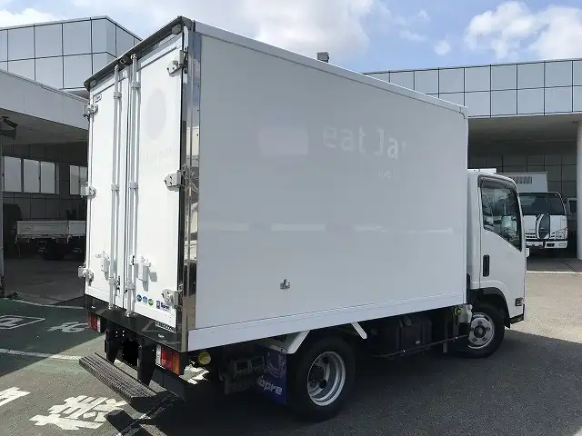 いすゞ エルフ 小型 冷凍冷蔵 低温 サイドドアの中古トラック画像3