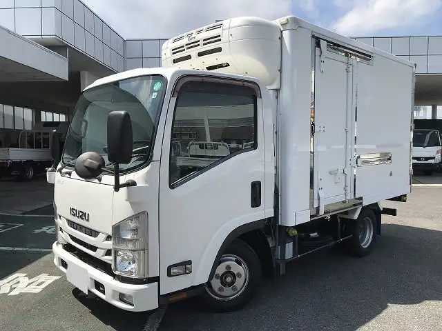 いすゞ エルフ 小型 冷凍冷蔵 低温 サイドドア の中古トラック【車両No.197073】
