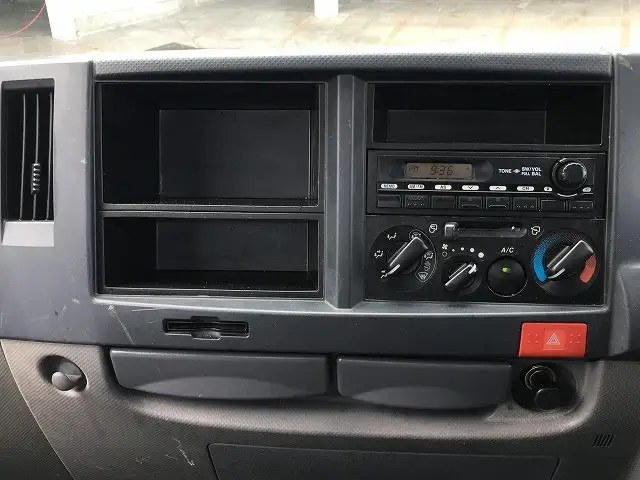 いすゞ エルフ 小型 平ボディ TKG-NJS85A H26の中古トラック画像12
