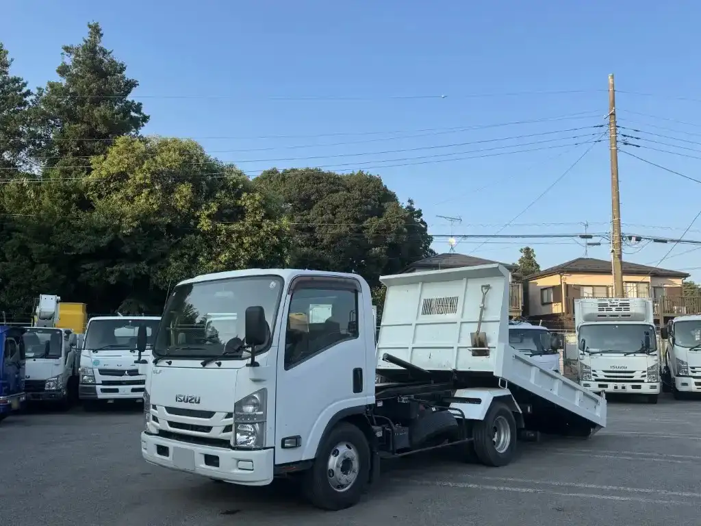 いすゞ エルフ 小型 ダンプ ローダー TKG-NPR85YN の中古トラック【車両No.197017】
