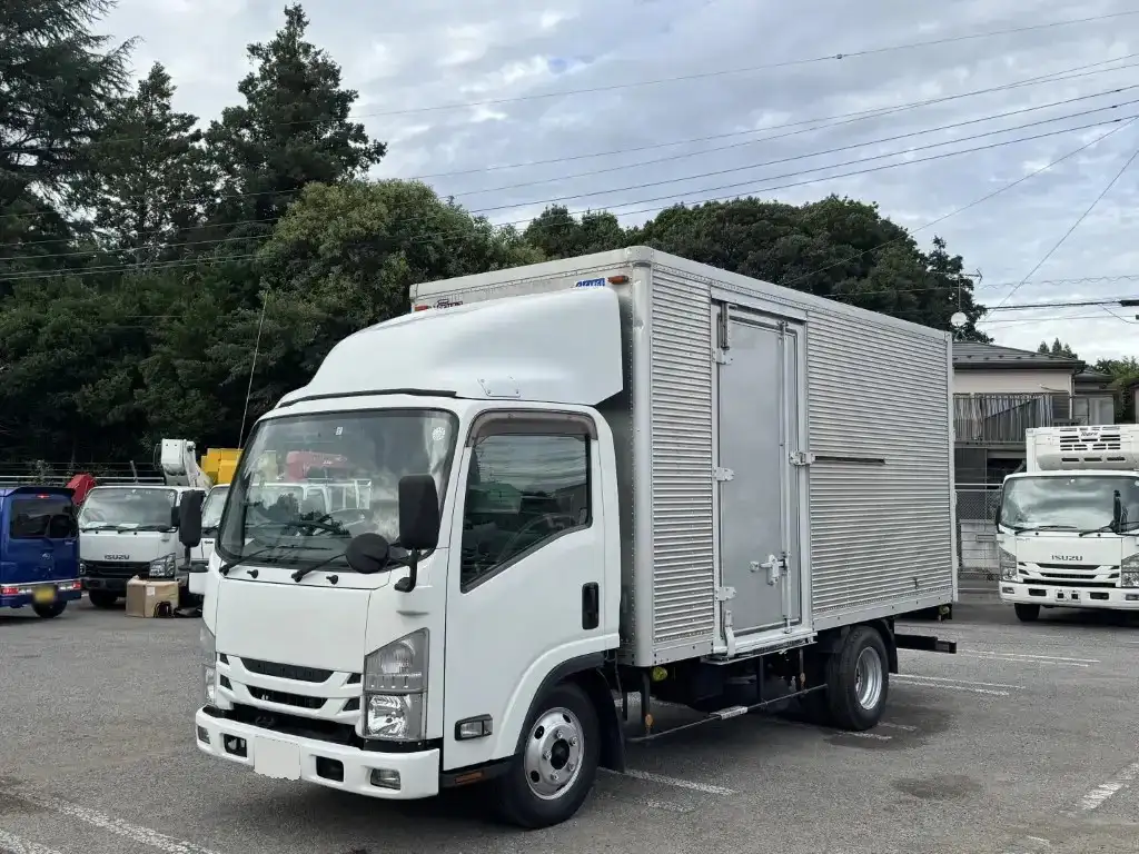 いすゞ エルフ 小型 アルミバン サイドドア TPG-NMR85AN の中古トラック【車両No.197008】