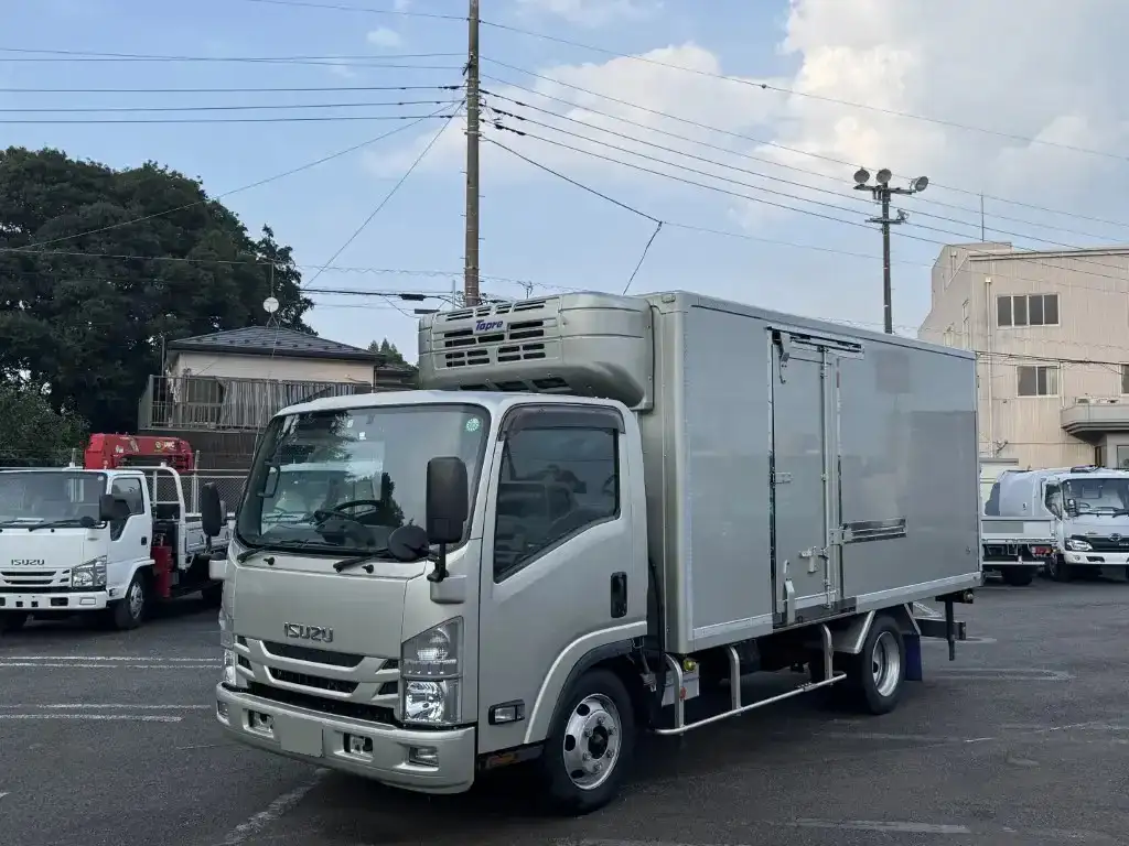 いすゞ エルフ 小型 冷凍冷蔵 中温 キーストン の中古トラック【車両No.197024】