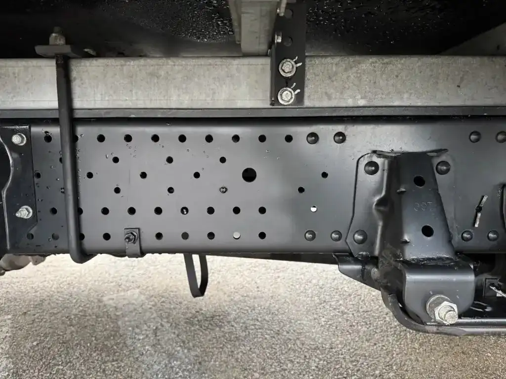 いすゞ エルフ 小型 冷凍冷蔵 中温 キーストンの中古トラック画像18