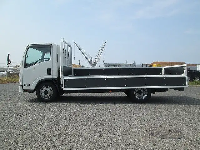いすゞ エルフ 小型 平ボディ 2PG-NPR88AR R2の中古トラック画像8