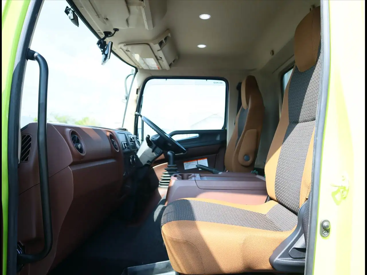 日野 レンジャー 中型/増トン ウイング 2PG-FC2ABA R4の中古トラック画像12