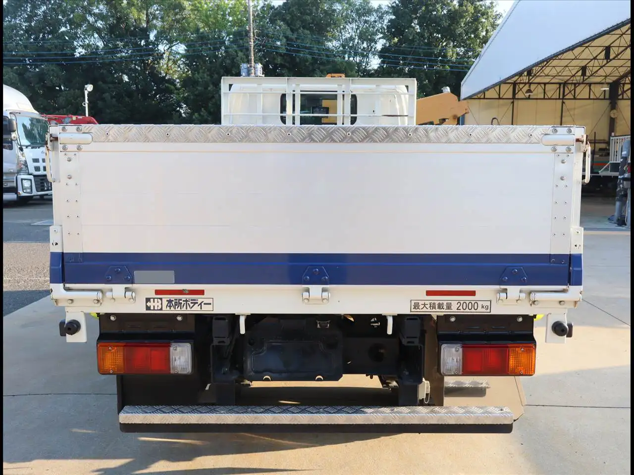 日野 デュトロ 小型 平ボディ アルミブロック 2RG-XZU605Mの中古トラック画像4