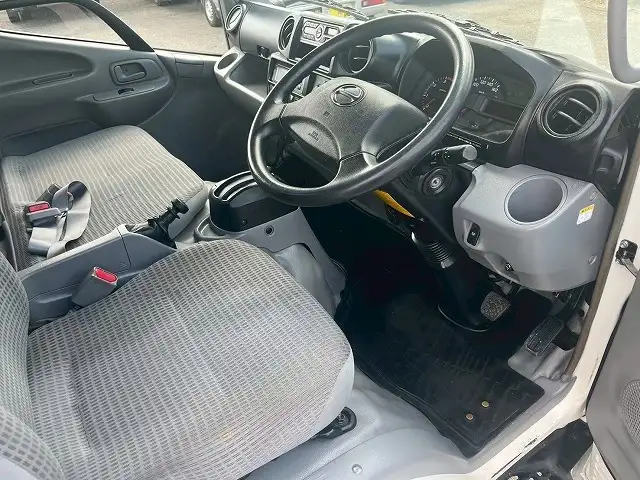 日野 デュトロ 小型 冷凍冷蔵 低温 サイドドアの中古トラック画像11