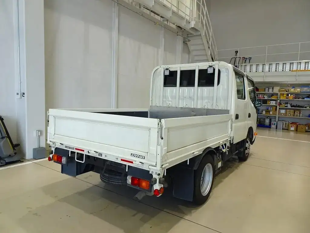 トヨタ ダイナ 小型 平ボディ Wキャブ 2DG-GDY281の中古トラック画像2