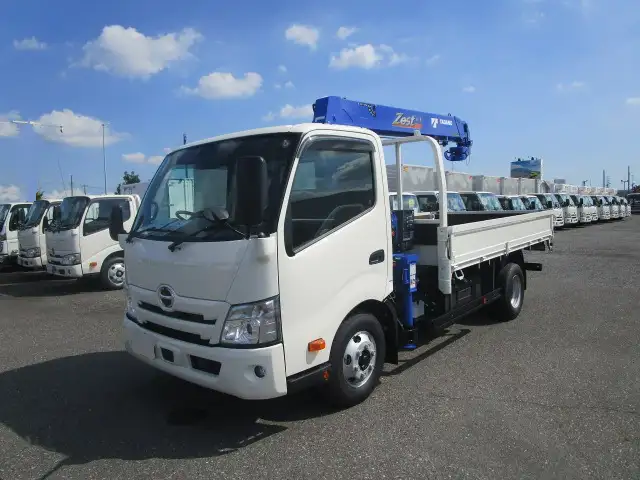 日野 デュトロ 小型 クレーン付 4段 ラジコン の中古トラック【車両No.197196】