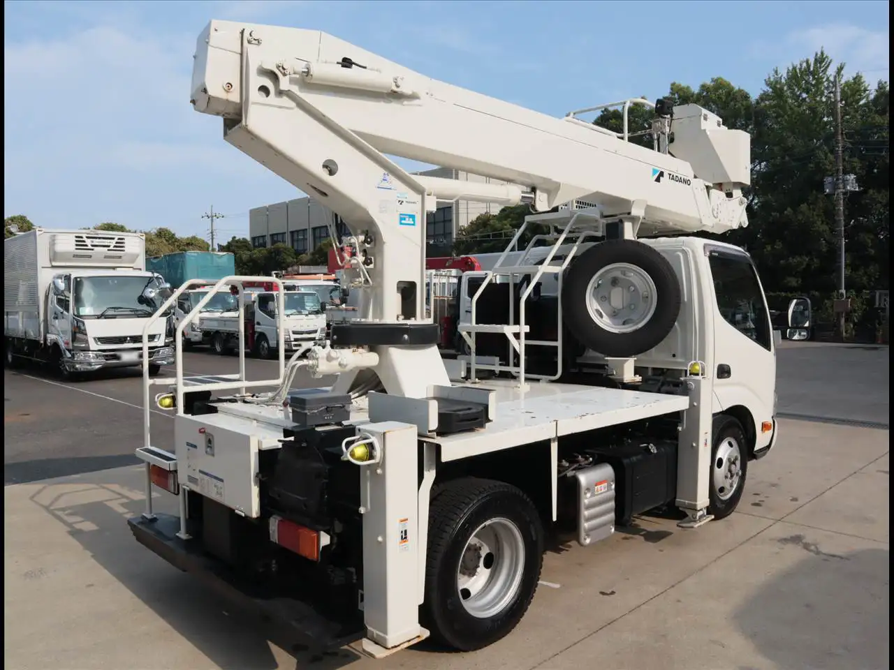 日野 デュトロ 小型 高所・建柱車 高所作業車 2RG-XZU600Xの中古トラック画像3