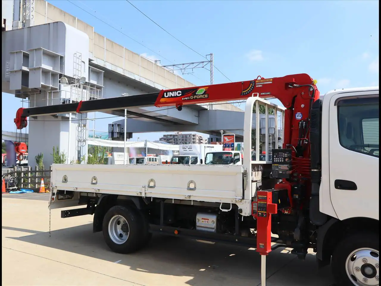 日野 デュトロ 小型 クレーン付 3段 フックインの中古トラック画像5