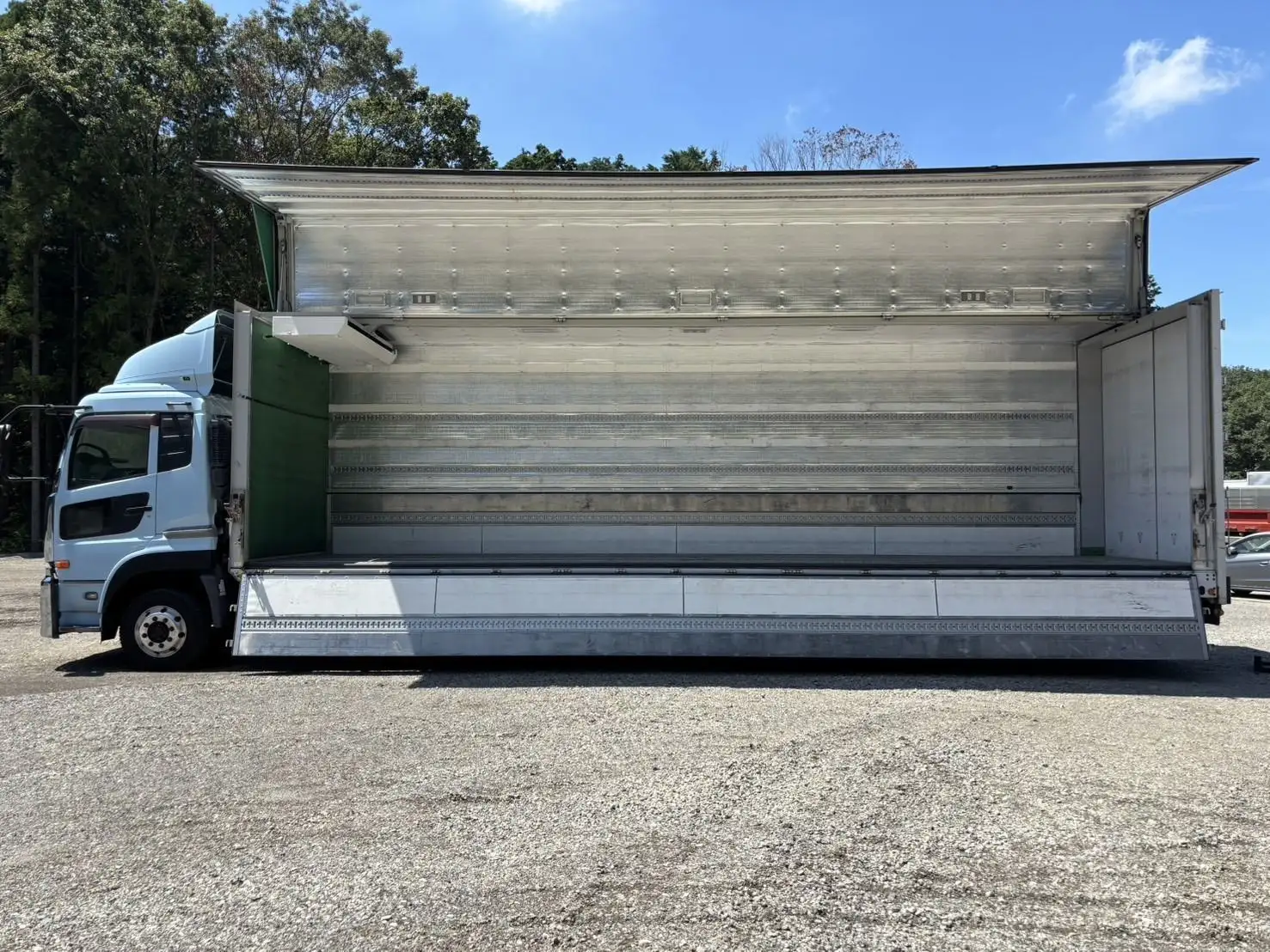 日産UD クオン 大型 冷凍冷蔵 冷凍ウイング 低温の中古トラック画像7