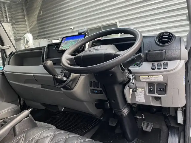 三菱 キャンター 小型 クレーン付 パワーゲート 4段の中古トラック画像11