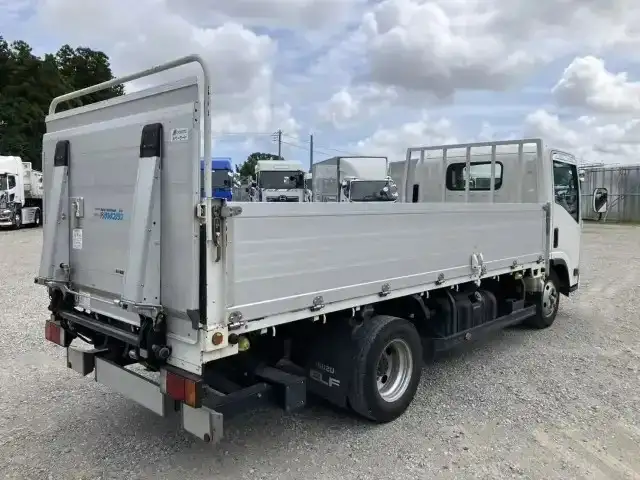 いすゞ エルフ 小型 平ボディ パワーゲート アルミブロックの中古トラック画像3