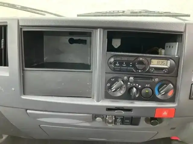 いすゞ エルフ 小型 平ボディ パワーゲート アルミブロックの中古トラック画像14