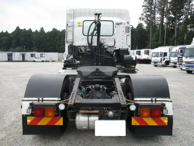 いすゞ ギガ 大型 トラクター ハイルーフ 1デフの中古トラック画像4