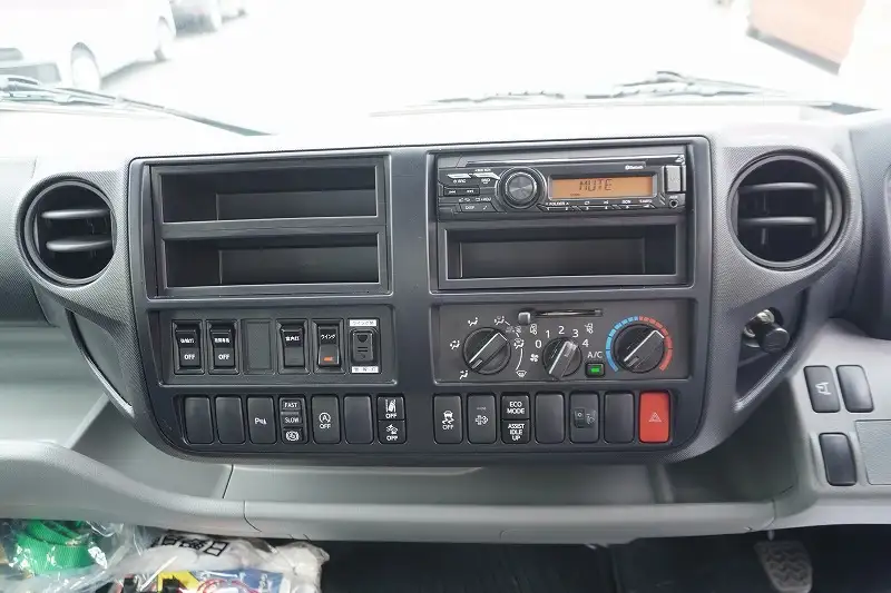 日野 デュトロ 小型 ウイング 2RG-XZU712M R4の中古トラック画像13