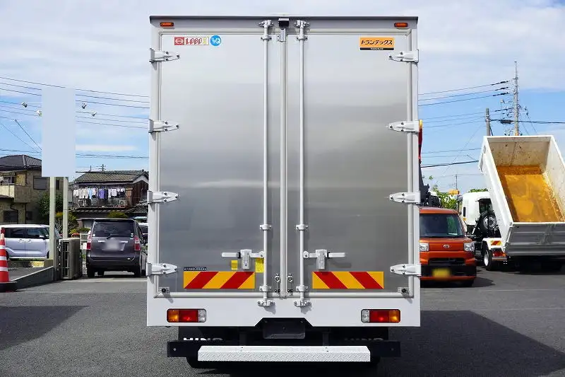 日野 デュトロ 小型 ウイング 2RG-XZU712M R4の中古トラック画像4