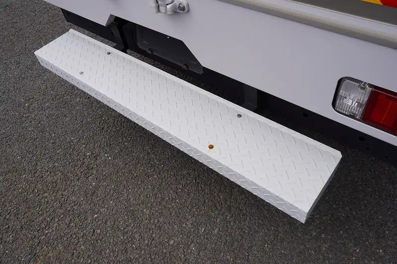 日野 デュトロ 小型 ウイング 2RG-XZU712M R4の中古トラック画像9
