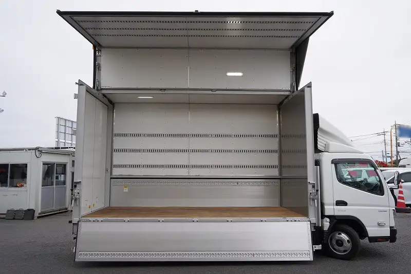 三菱 キャンター 小型 ウイング 2RG-FEB50 R5の中古トラック画像4