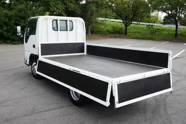 いすゞ エルフ 小型 平ボディ TKG-NJR85A H26の中古トラック画像7