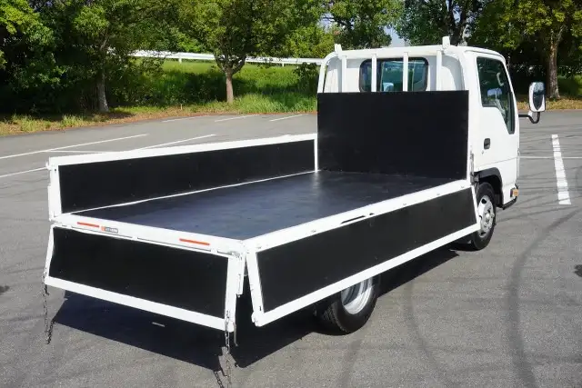 いすゞ エルフ 小型 平ボディ TPG-NJR85A H30の中古トラック画像6