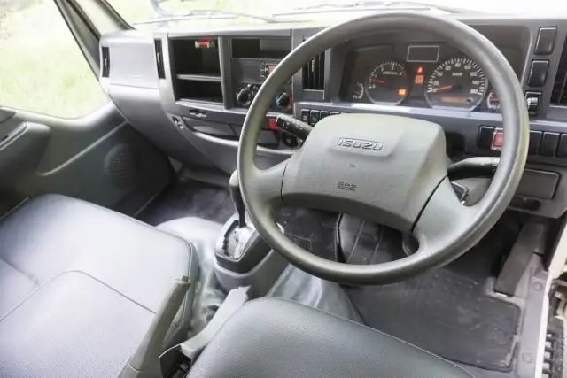 いすゞ エルフ 小型 平ボディ TPG-NJR85A H30の中古トラック画像12