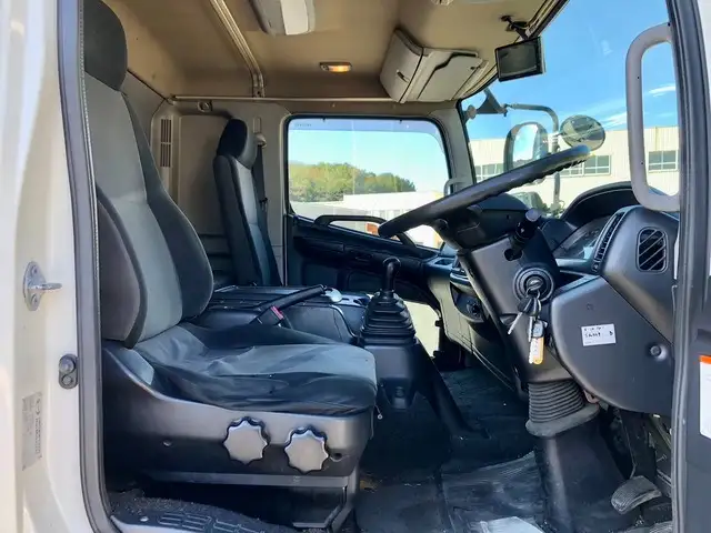 日野 レンジャー 中型/増トン アルミバン パワーゲート エアサスの中古トラック画像11