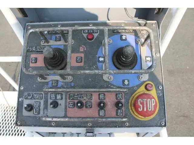 いすゞ エルフ 小型 高所・建柱車 高所作業車 の中古トラック画像11