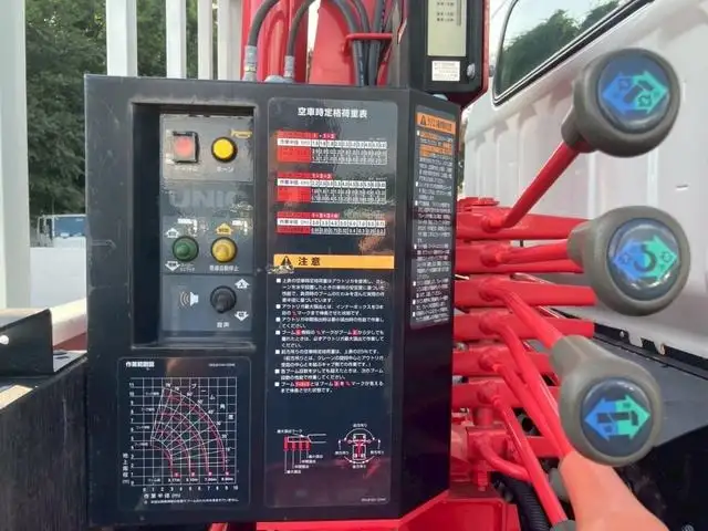 三菱 キャンター 小型 クレーン付 アルミブロック 4段の中古トラック画像9